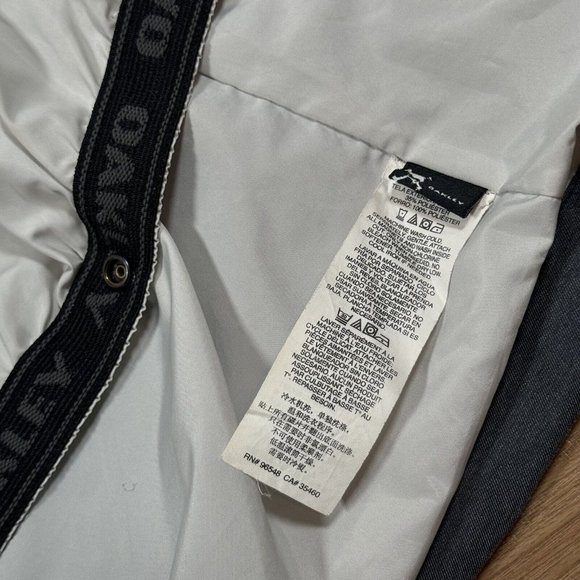 Oakley Cottage Insulated Snowboard Jacket Men's‎ Sz M Medium Gray / Red - Picture 5 of 10